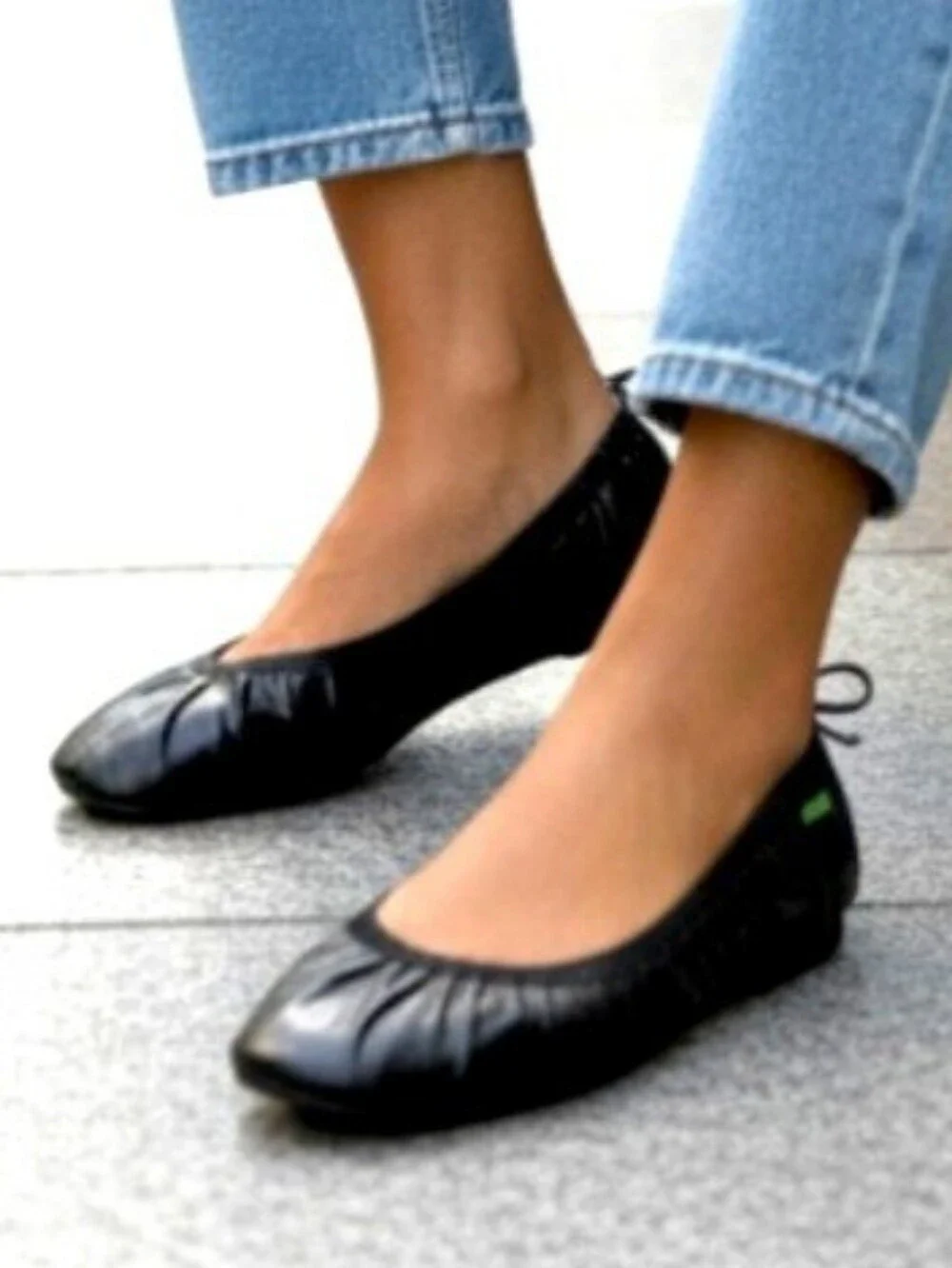 ME TOO Laurel Black Patent Leather Ballerina Flats Flexible Round Toe Size 8.5
